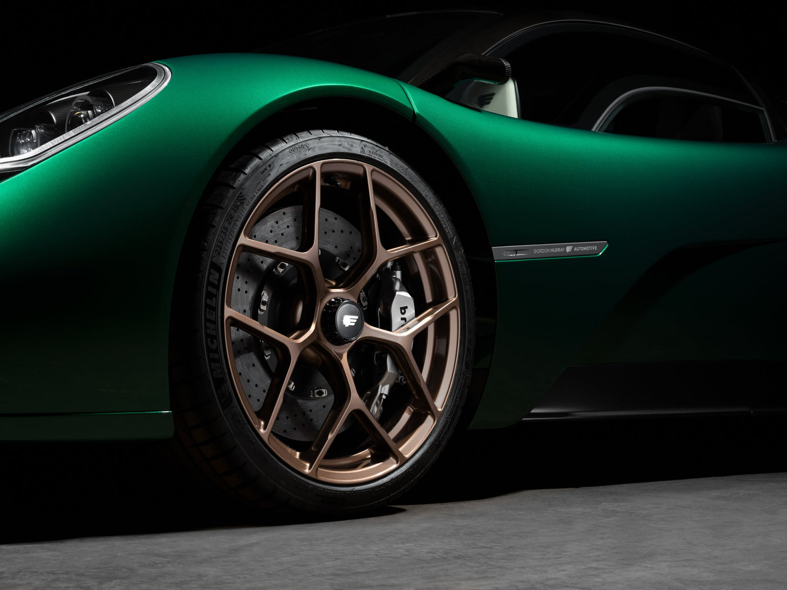 Wheels & Tires