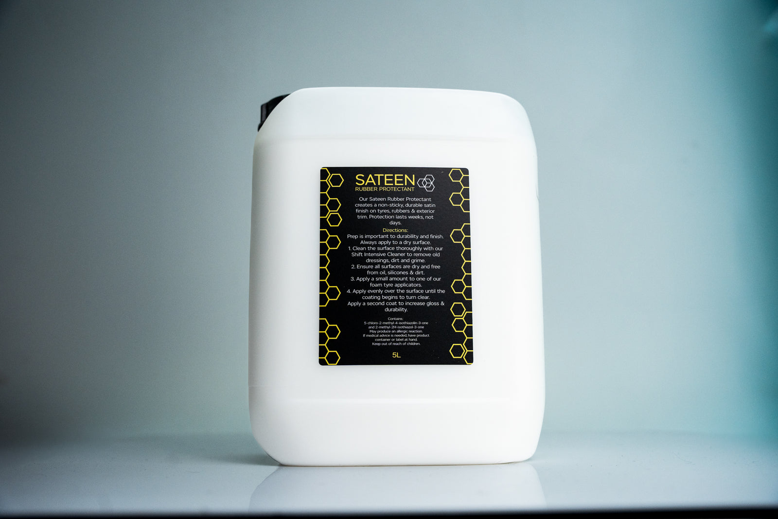 Carbon Collective Sateen Rubber & Tire Protectant 3.0