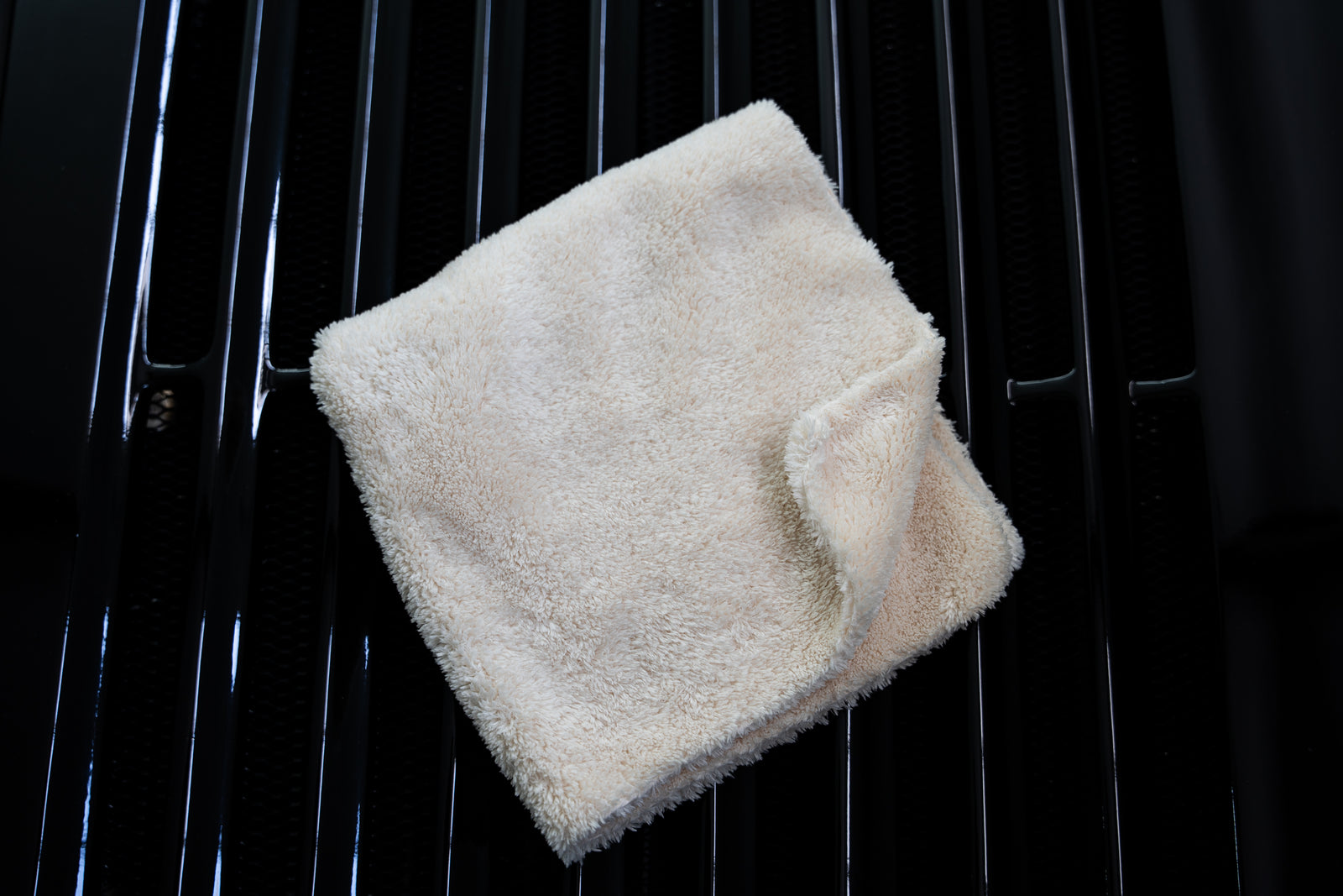 CASE of KLiN Werks Plush Towels (12) 12-Packs