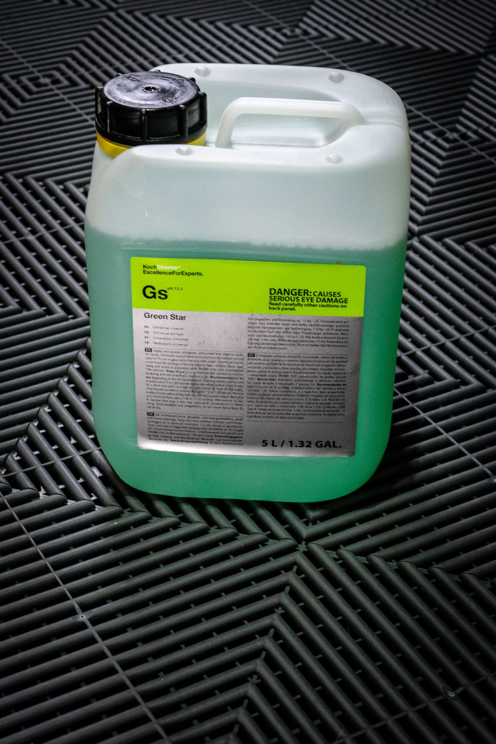 Koch Chemie Green Star All Purpose Cleaner GS | DETAIL