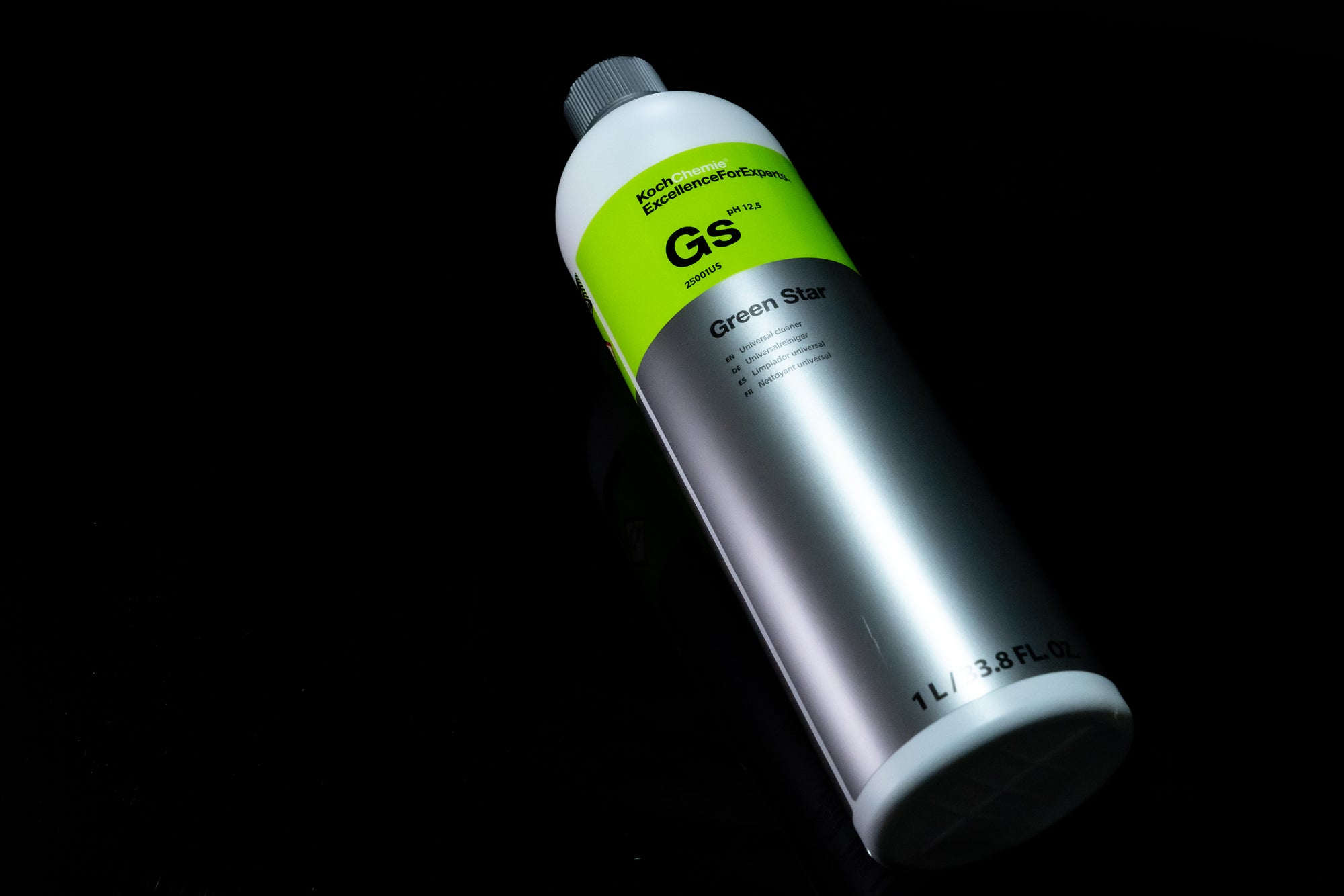 Koch Chemie Green Star Gs works perfectly to clean your tires #cardetailing  #detailing #asmr 